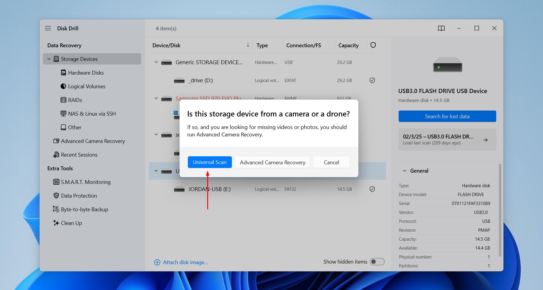 Starting a universal scan of the USB.