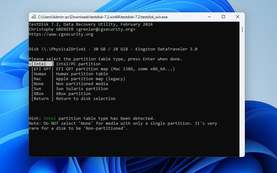 select usb partition table type